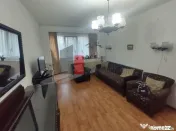 Vânzare apartament 3 camere Bd. Obregia - Pța Străduin...