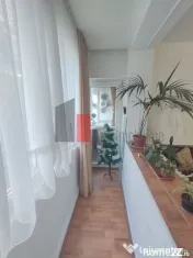 Vânzare apartament 3 camere Bd. Obregia - Pța Străduin...