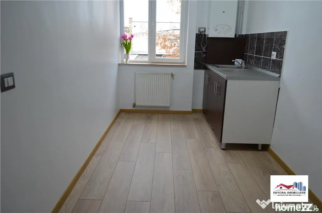 Spatiu pentru Birouri 2 Camere de Inchiriat Zona Ultracentra