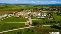 FILM! 25.400mp teren Complex agrozootehnic cu traditie, acc
