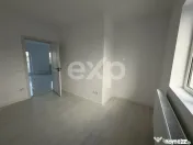 Duplex 2 etaje 4 camere 2 bucătării 2 livinguri 2 locuri p 