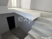 Duplex 2 etaje 4 camere 2 bucătării 2 livinguri 2 locuri p