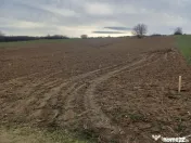 Teren intravilan,433mp, 21.6m deschidere,la 1.5km de gara lu 
