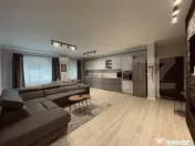 Apartament 3 camere, 77 mp, parcare, zona Sub Cetate 