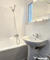 2 camere decomandate , metrou Eroii Revoluției , Pet Friend 