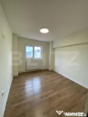 Apartament 4 camere complet renovat – 2 băi, 2 balcoane,