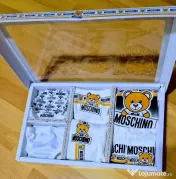 Set bebe Moschino, 7 piese,bumbac 