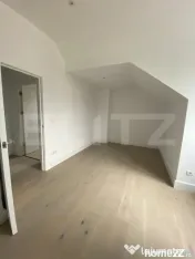 Apartament la casă, construcție nouă – 65 mp utili, box 