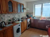 Casă cu 9 camere, mobilată și utilată, 396 mp, Suceava 