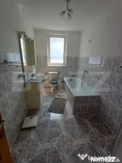 Casă cu 9 camere, mobilată și utilată, 396 mp, Suceava 