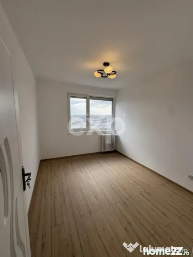 Apartament 3 camere Calea Grivitei | Metrou la scara | Etaj