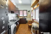 Vilă pe malul lacului, 3.000 mp, 4 corpuri, Piscină, te... 