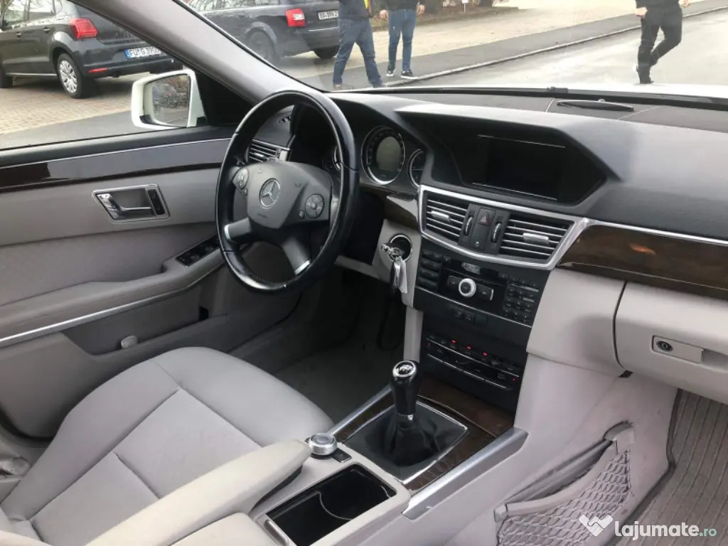 Mercedes E klasse 200 Impecabil
