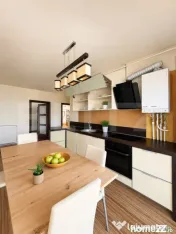 Penthouse exclusivist cu terasă panoramică de 34 mp în Bu 