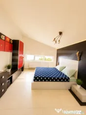 Penthouse exclusivist cu terasă panoramică de 34 mp în Bu 