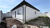 Casa Individuala - 4 camere - 2 bai - 363 mp teren 