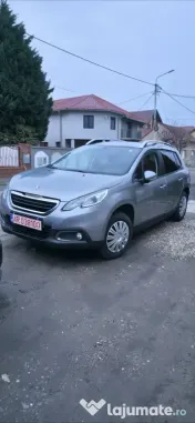 Peugeot 2008, an 2013, motor 1.2 benzină