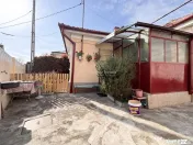 Casa pe un nivel, 500 mp teren, langa Palatul Baroc Orade... 