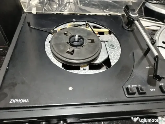 Pick-up RFT Nova stereo cu amplificator