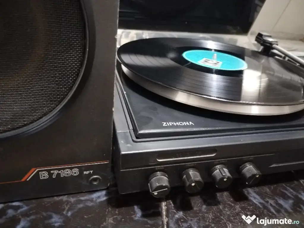 Pick-up RFT Nova stereo cu amplificator