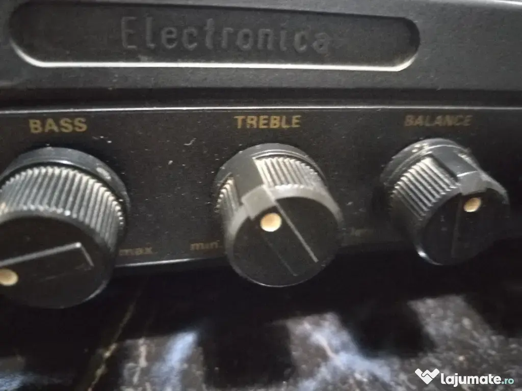 Pick-up RFT Nova stereo cu amplificator