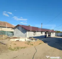 2 case centru Perișor, teren 2016 mp, 27 m deschidere