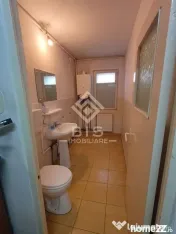 Spațiu comercial de închiriat – 40 mp, parter, zona Han 