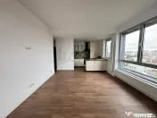 3 camere cu terasa vedere lacul Baneasa Petrom City