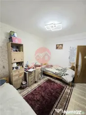 Apartament Spatios, 3 Camere, Decomandat, Demisol, Zona Prim 