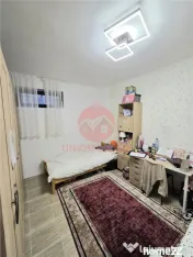 Apartament Spatios, 3 Camere, Decomandat, Demisol, Zona Prim 