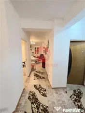 Apartament Spatios, 3 Camere, Decomandat, Demisol, Zona Prim 