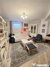 Apartament Spatios, 3 Camere, Decomandat, Demisol, Zona Prim 