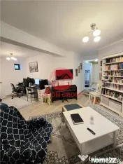Apartament Spatios, 3 Camere, Decomandat, Demisol, Zona Prim 