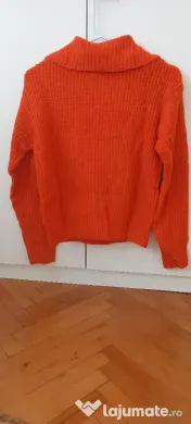 Vând convenabil cardigan modern 