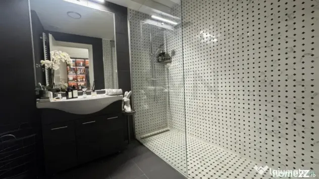 4 camere lux 106 mp UpGround Residence