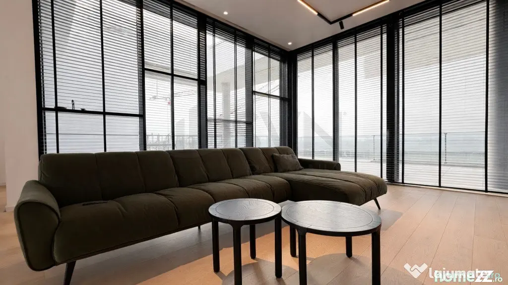 Penthouse 5 camere One Timpuri Noi