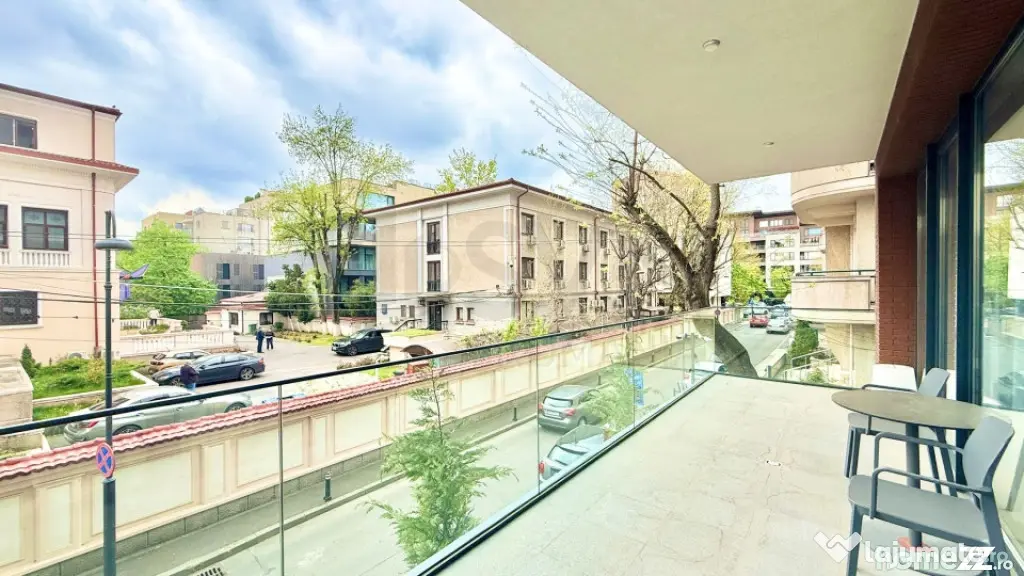 APARTAMENT SPECTACULOS l TERASE 50 MP l 2 GARAJE l GYM l ...