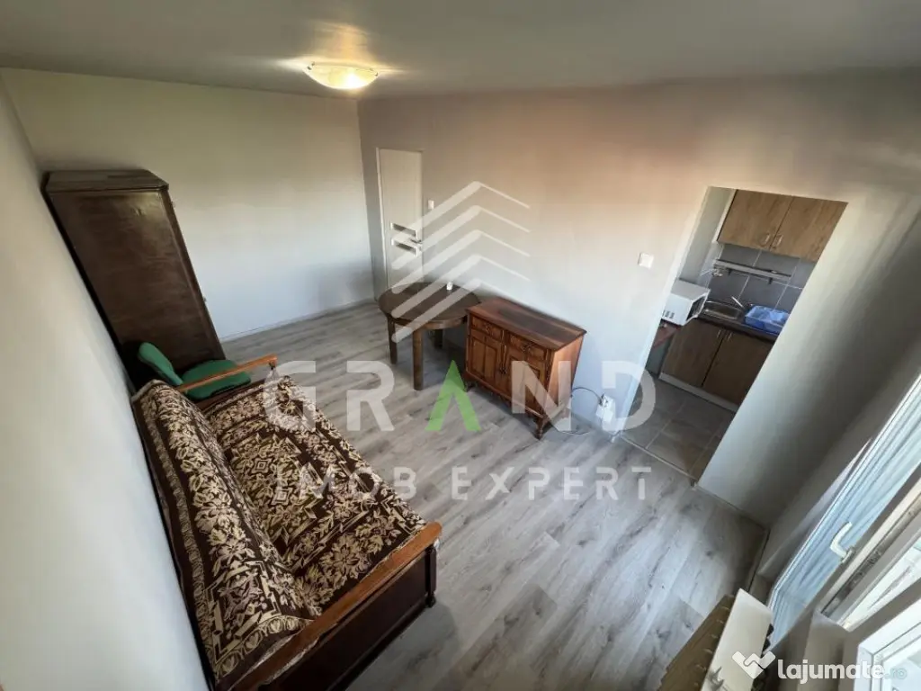 OPORTUNITATE!Garsonieră | 27,5 mp | Balcon închis | Mără