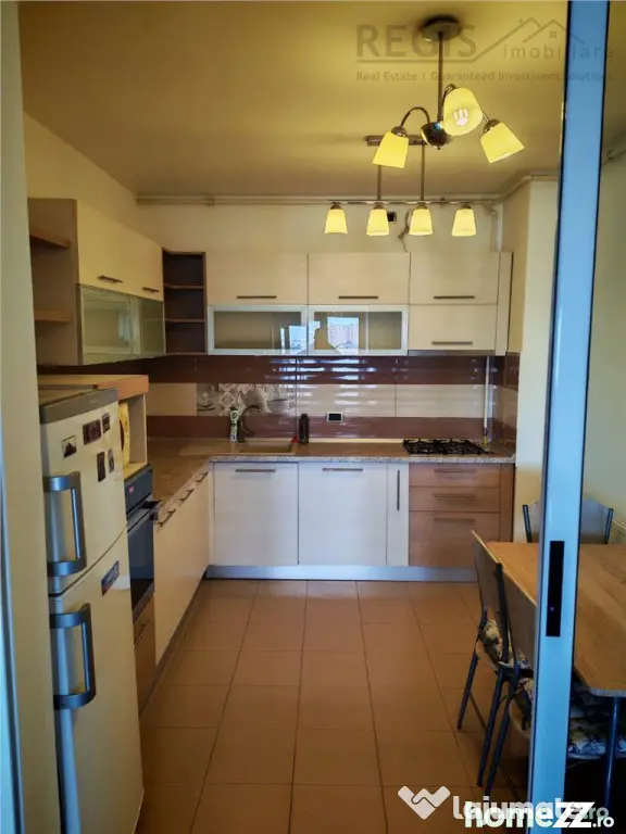 Apartament de 2 camere de inchiriat spatios Tractorul - Bras