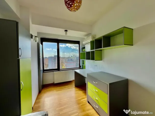Apartament 4 camere decomadat Mobilat cu parcare Mall Vitan