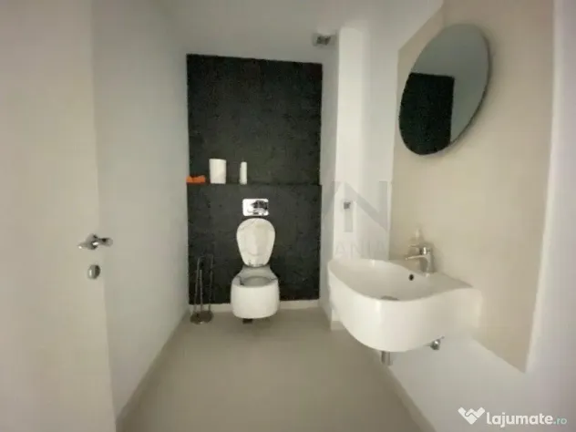Penthouse 5 camere complex Emerald 300 mp