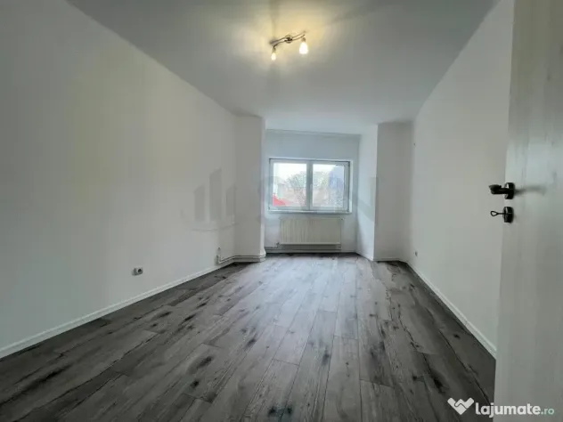 Apartament 3 camere strada Toamnei