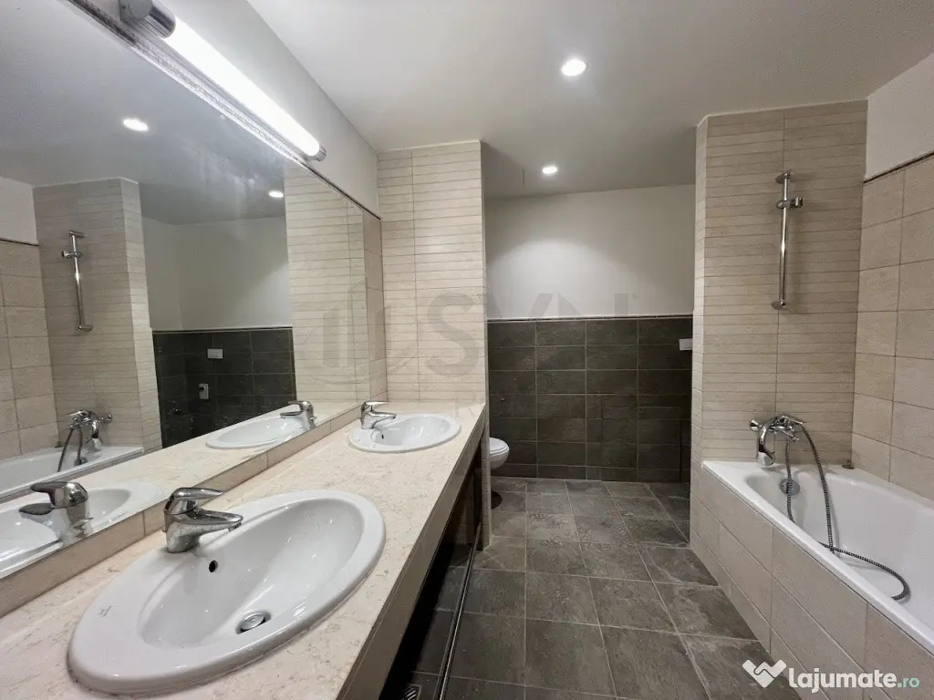 Apartament 4 camere Capitale l loc parcare inclus