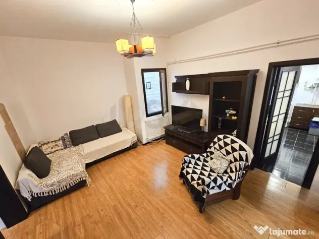 Apartament 3 camere in vila l Decebal