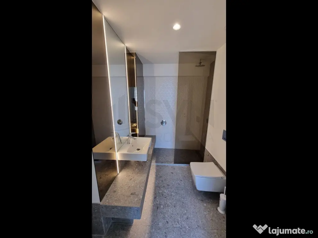 Apartament 2 camere cu loc de Parcare