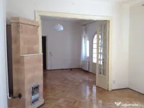 Ofer spre inchiriere apartament 3 cam in vila Domenii Casin