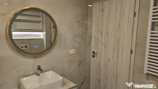 Apartament 4 Camere Spatios si Elegant
