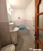 Apartament 3 camere, et.4/4 bd.1 Dec. 1918, Rm Sarat 