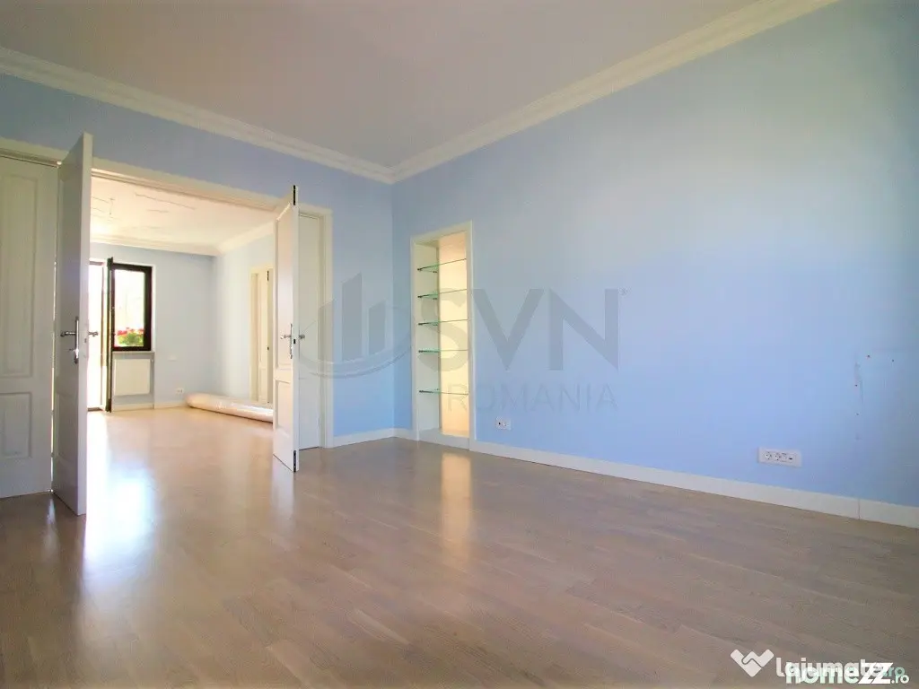 Vila superba zona Casin 500 mp utili