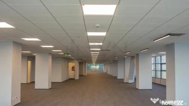 Spatiu comercial I Hyperion Towers